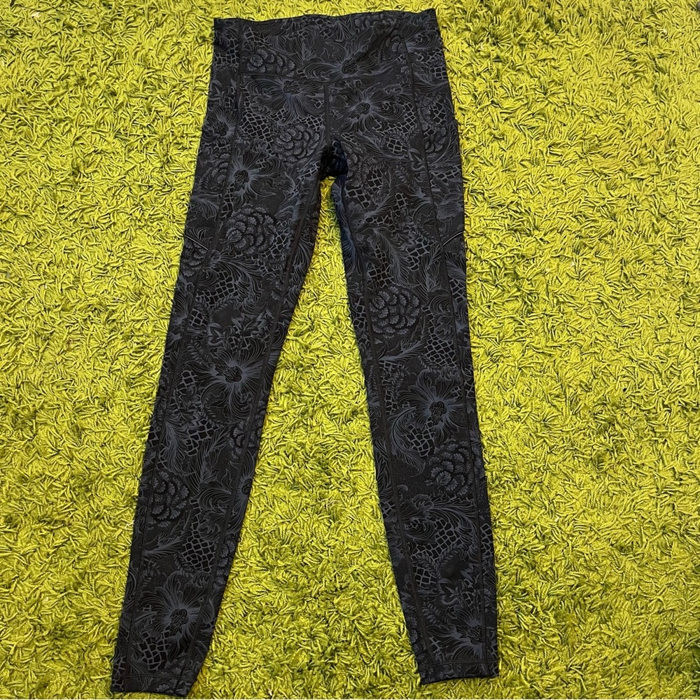 Lululemon Athletica Black Floral Leggings